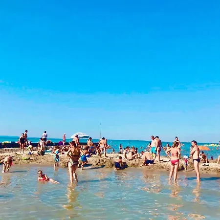 Balaton Beachside Apartman N3 * Siofok