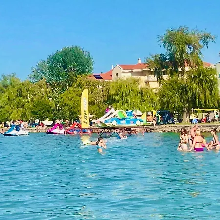 Balaton Beachside N3 シオーフォク